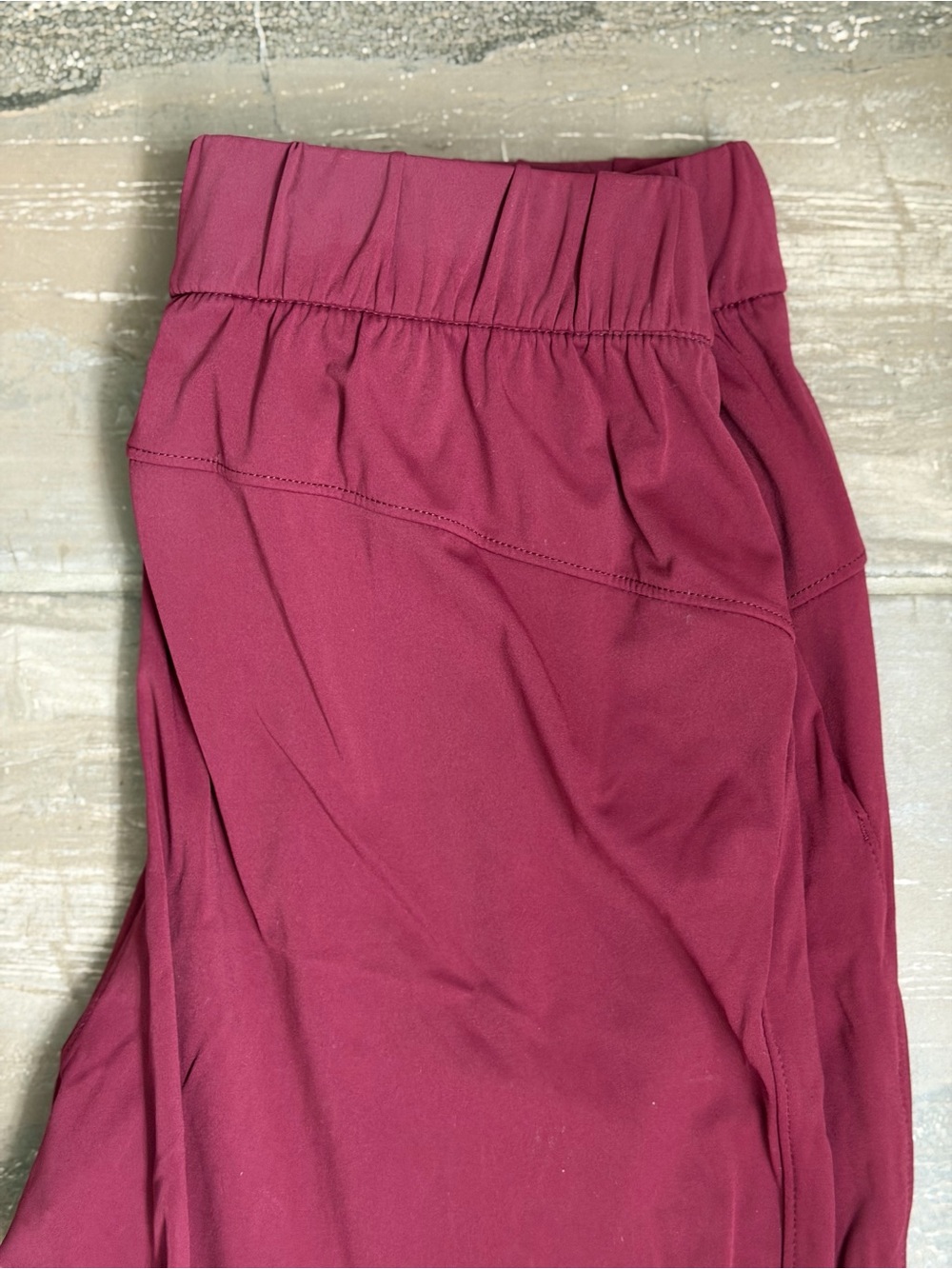 Women's Small Burgundy Deep Red Joggers - Picture 5 of 5